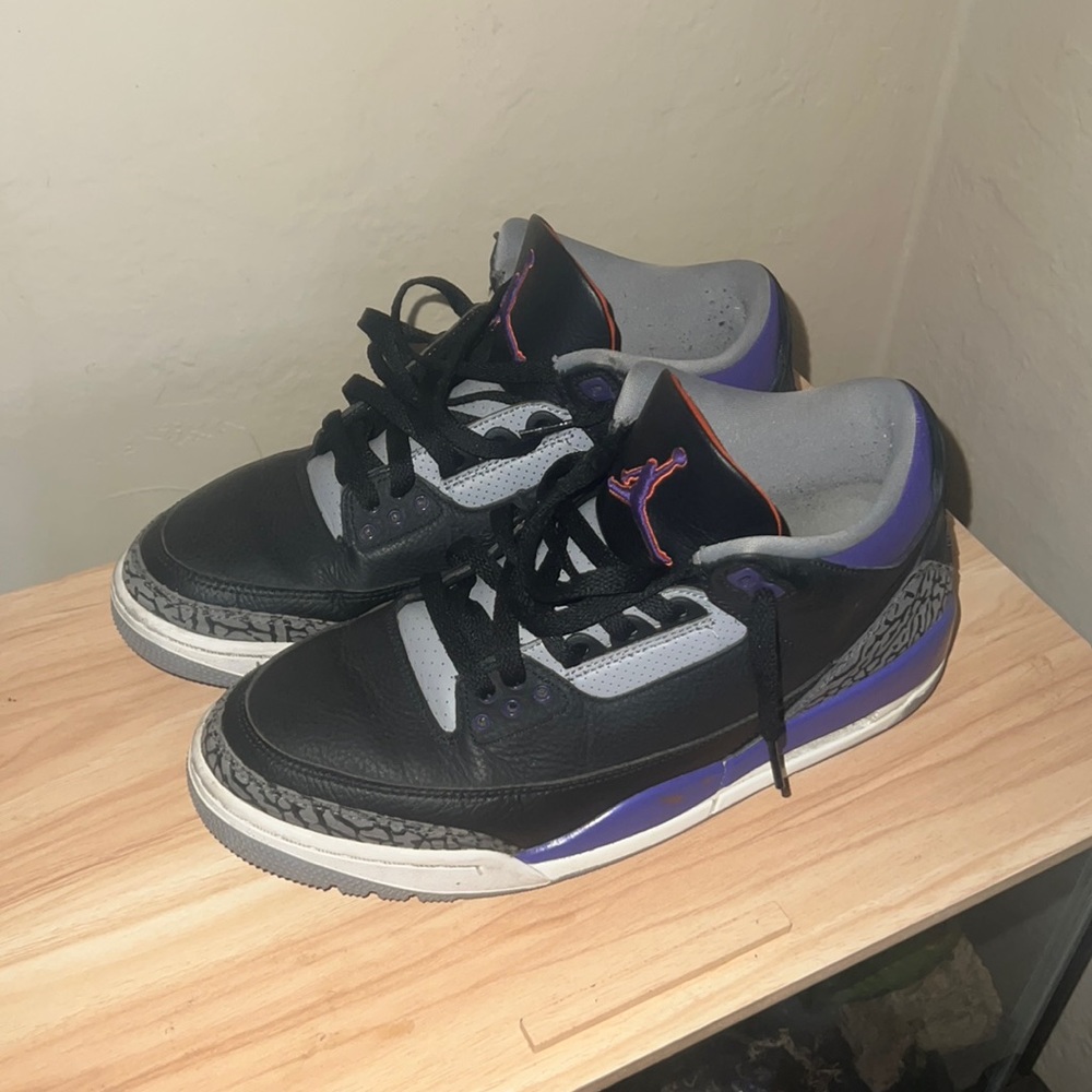 Retro Jordan 3 Black Court Purple Worn neatly